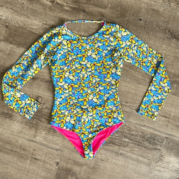 Mola Mola butterfly print long sleeve one piece rash guard / one piece swimsuit - Picture 3 of 6